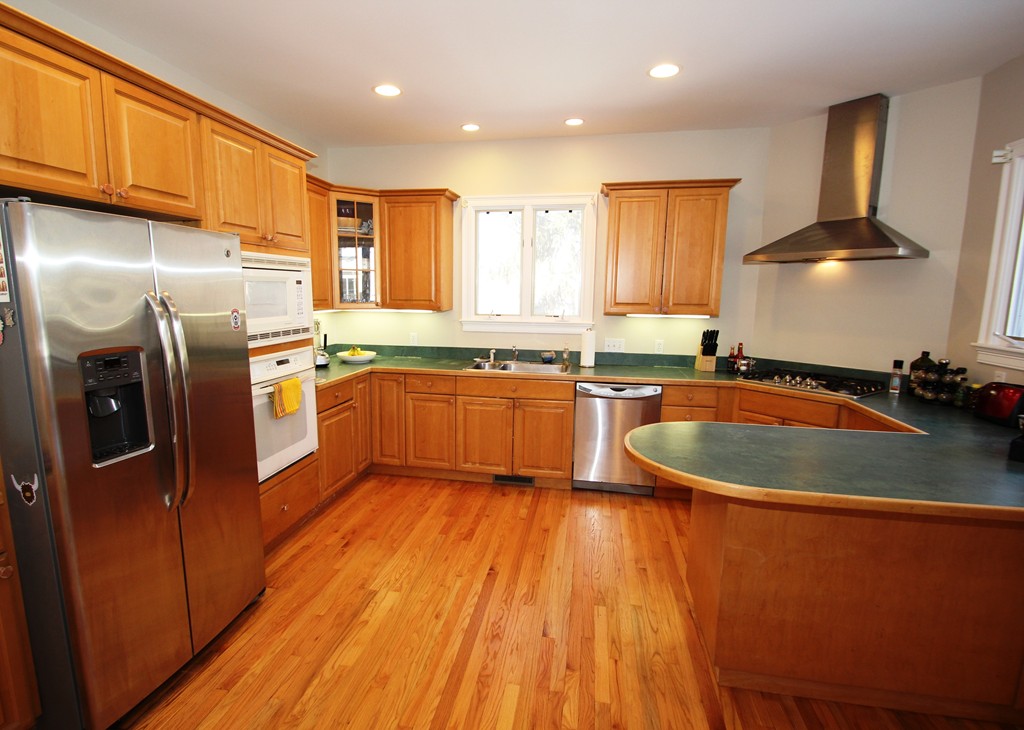 105 Gleason Road Lexington, MA 02420 - Photo 16 of 30