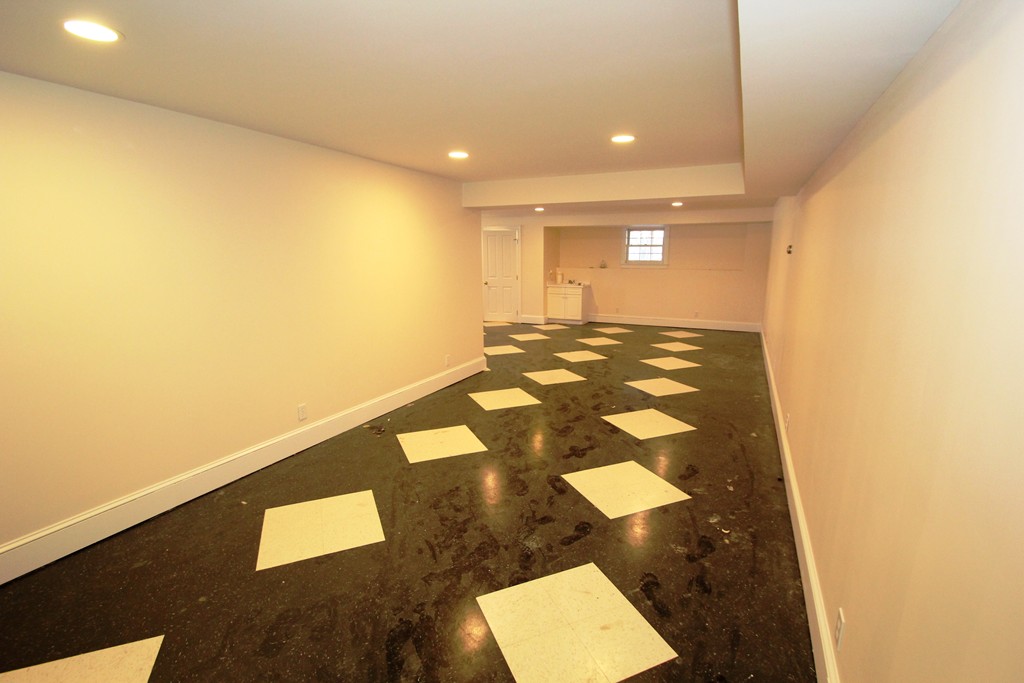 105 Gleason Road Lexington, MA 02420 - Photo 20 of 30