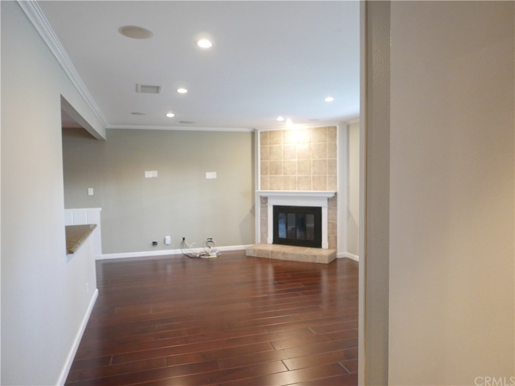 4731 Whipple Road Riverside, CA 92506 - Photo 3 of 20