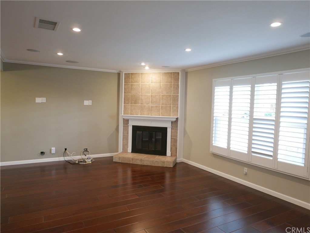 4731 Whipple Road Riverside, CA 92506 - Photo 4 of 20