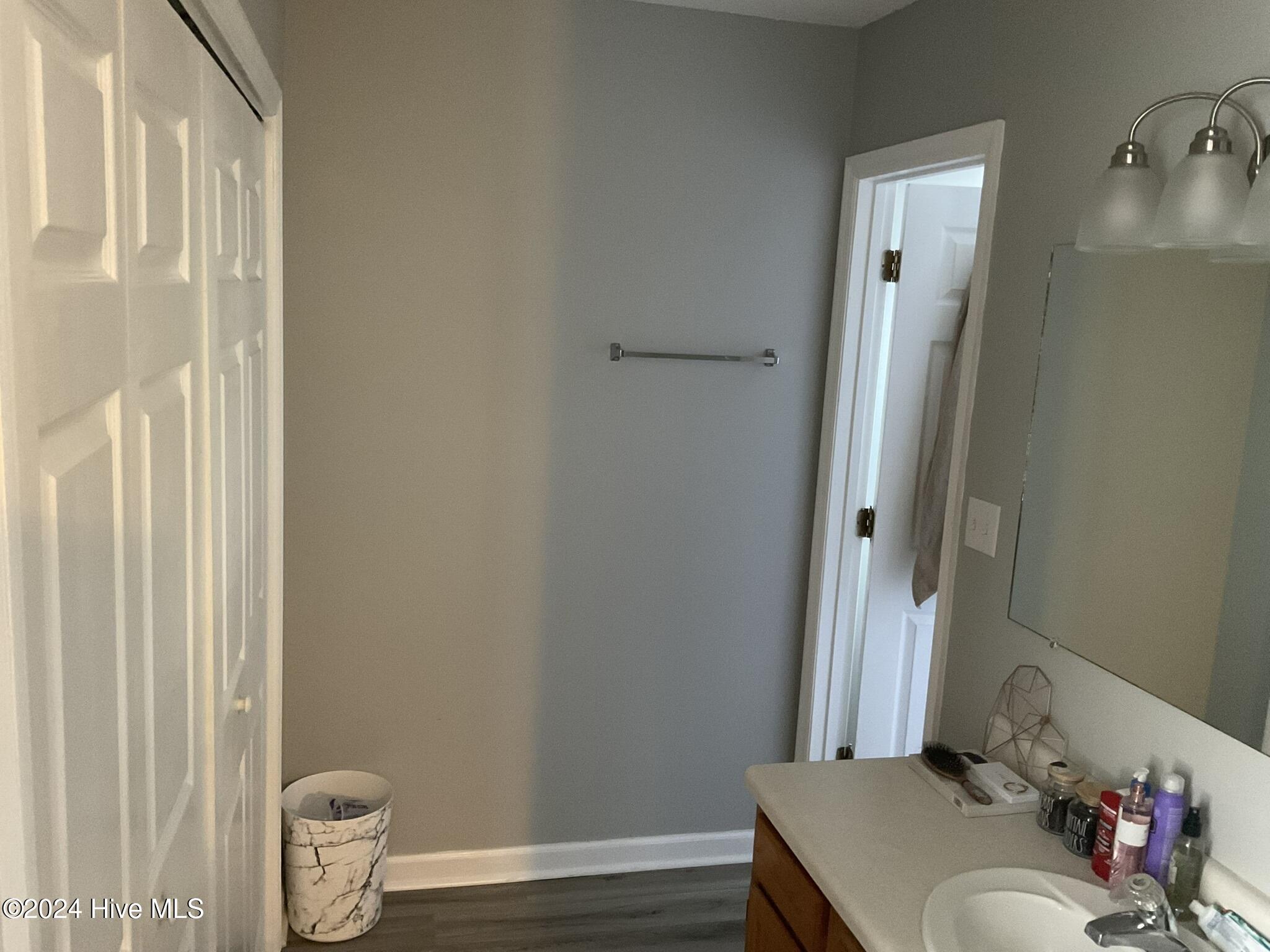 511 Amber Avenue Hubert, NC 28539 - Photo 9 of 16 Primary bath