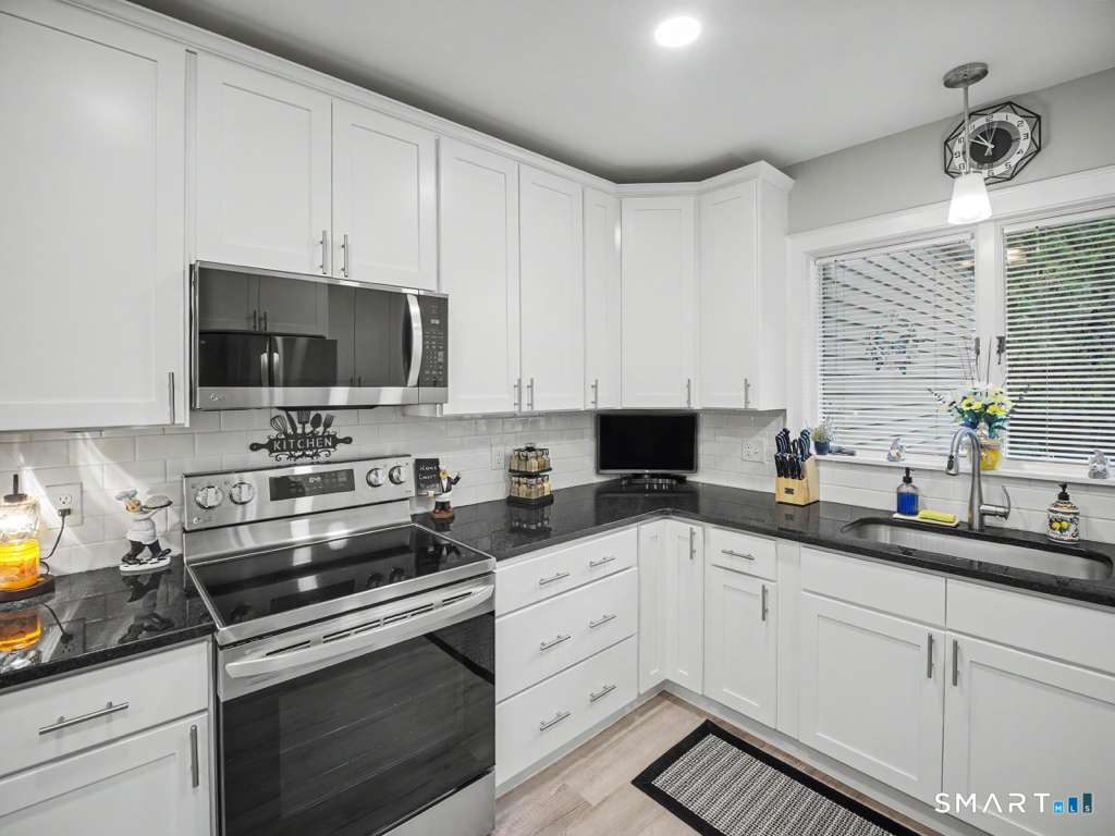 360 West Pearl Road Torrington, CT 06790 - Photo 11 of 39 Gallery Image 11