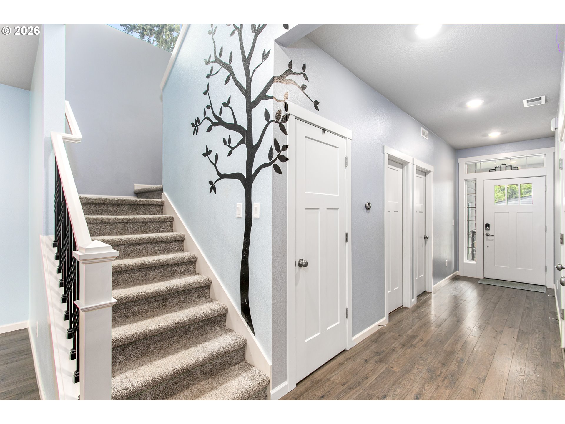 492 Southwest 15th Avenue Canby, OR 97013 - Photo 6 of 41 Entrance/Foyer