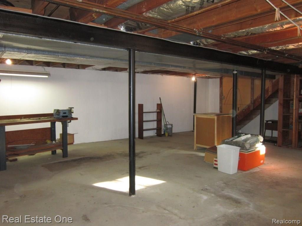 3775 Terrybrook Road West Bloomfield, MI 48322 - Photo 30 of 37 basement.JPG