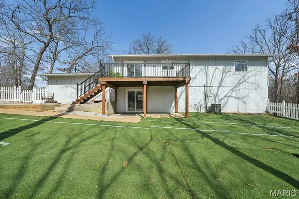 $299,999 | 8 Dogwood Lane, Hillsboro, MO 63050