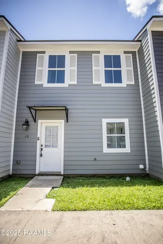 $198,500 | 13 Townhouse Cove, Lafayette, LA 70506
