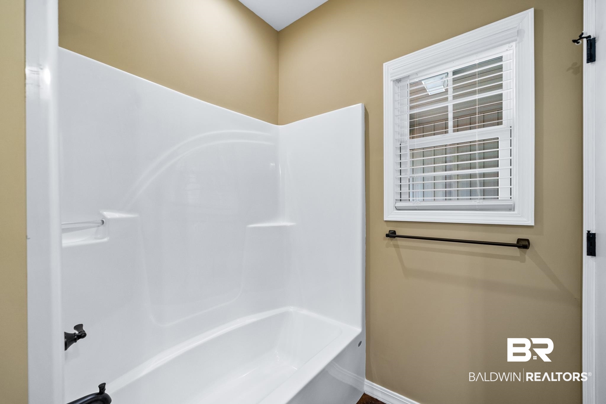 33228 Stables Drive, Unit B Daphne, AL 36527 - Photo 16 of 18