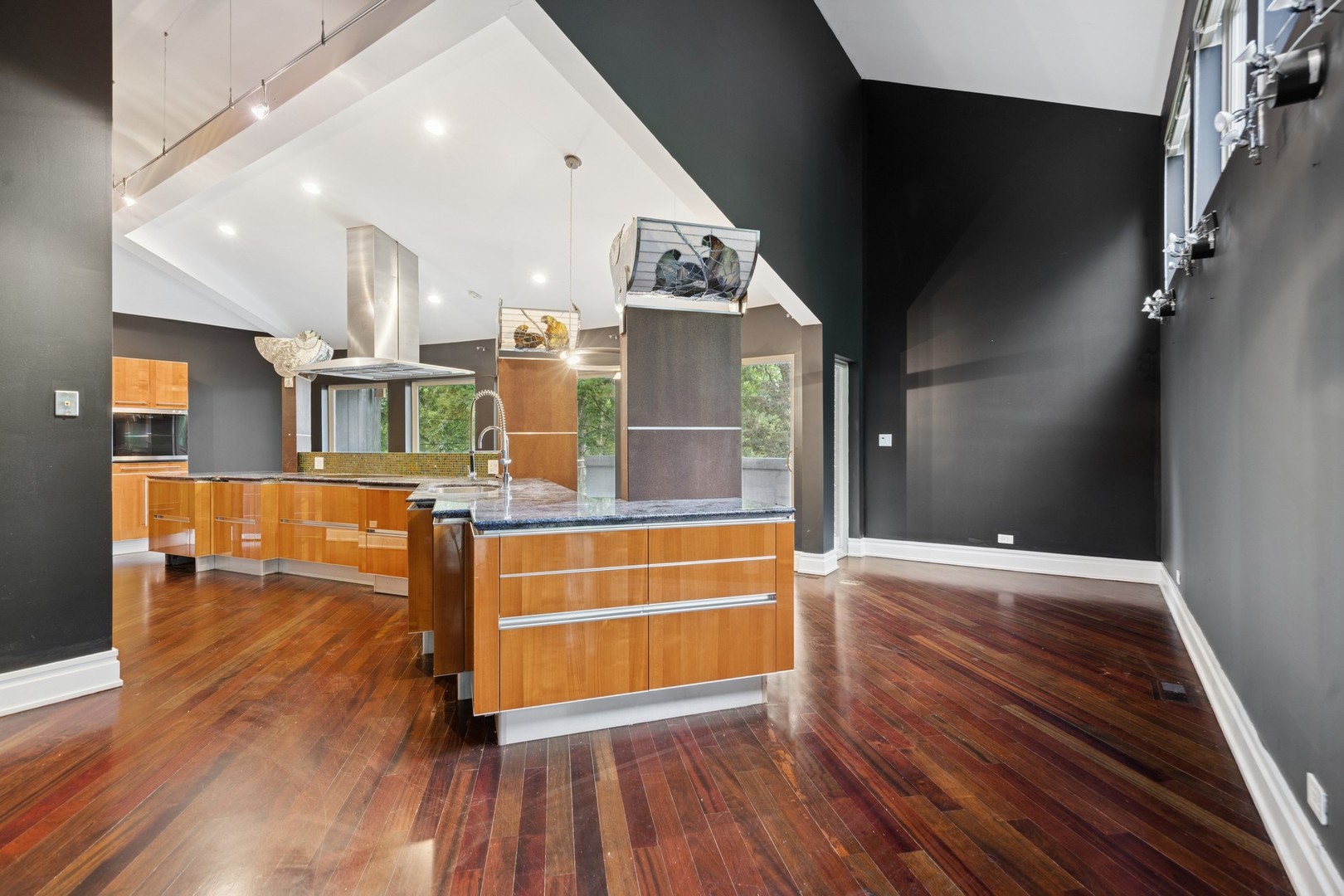 16W307 95th Place Burr Ridge, IL 60527 - Photo 26 of 54 Gallery Image 26
