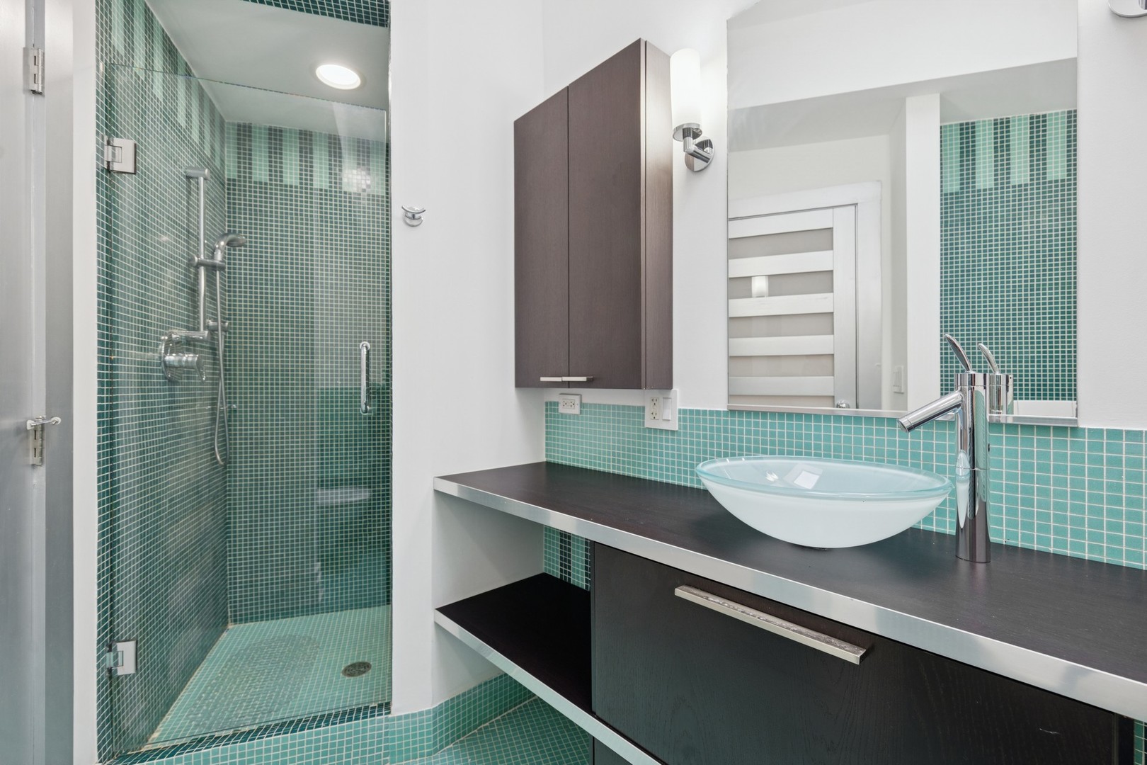 16W307 95th Place Burr Ridge, IL 60527 - Photo 8 of 54 Gallery Image 8
