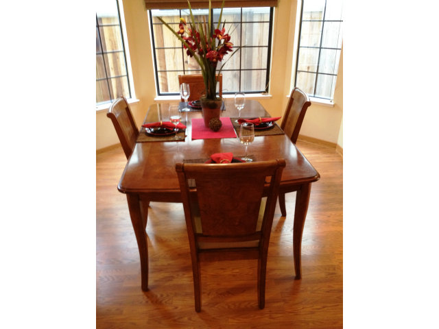 277 Michigan Road Milpitas, CA 95035 - Photo 10 of 25 a dining room with furniture and window