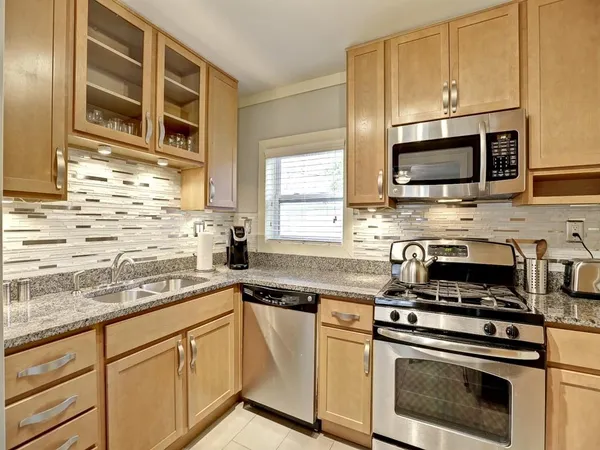 $1,850 | 69 Norwood Avenue Northeast, Unit A, Atlanta, GA 30317