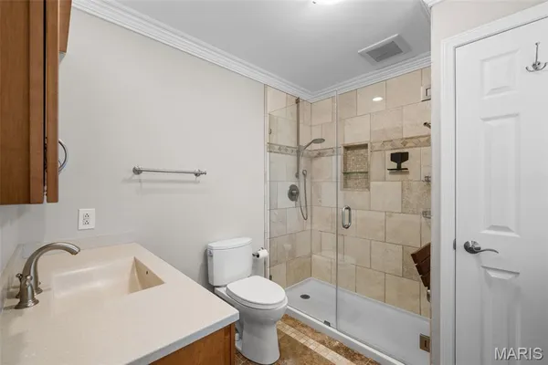 $899,000 | 1815 Gray Drive, Des Peres, MO 63131