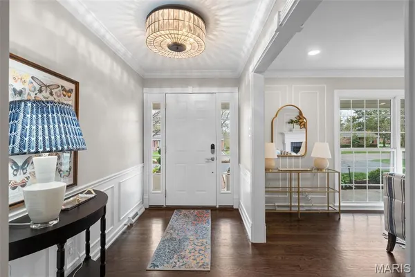 $899,000 | 1815 Gray Drive, Des Peres, MO 63131