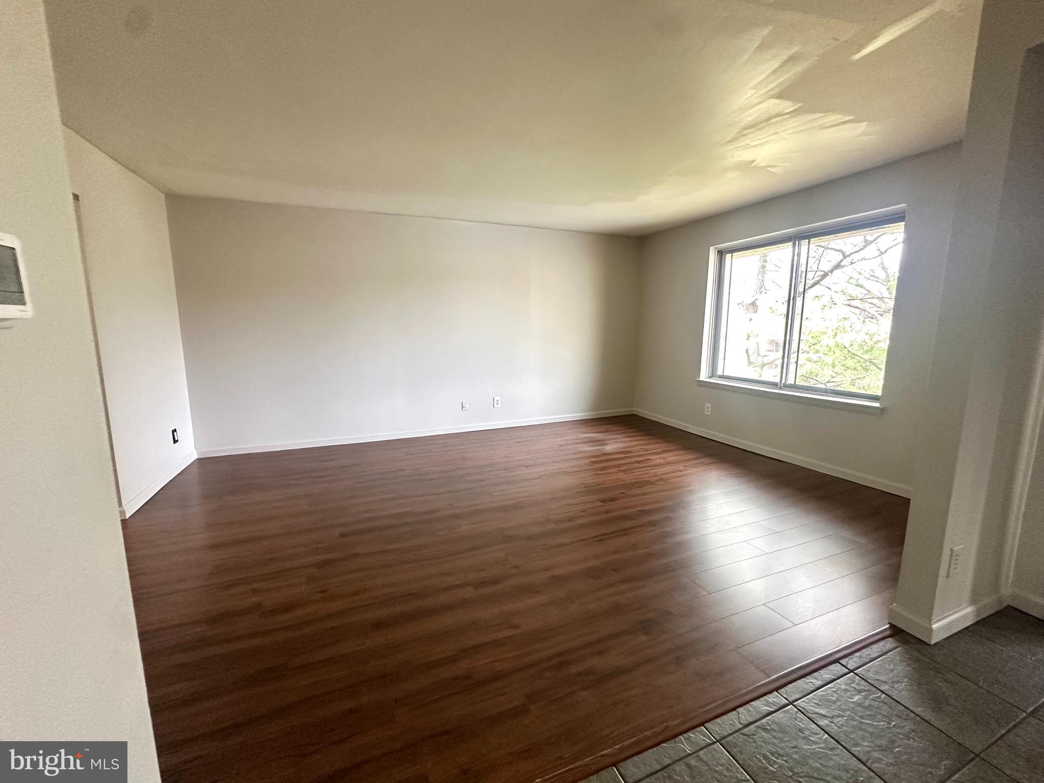 128 Kirkbride Road, Unit 6 Voorhees, NJ 08043 - Photo 1 of 9