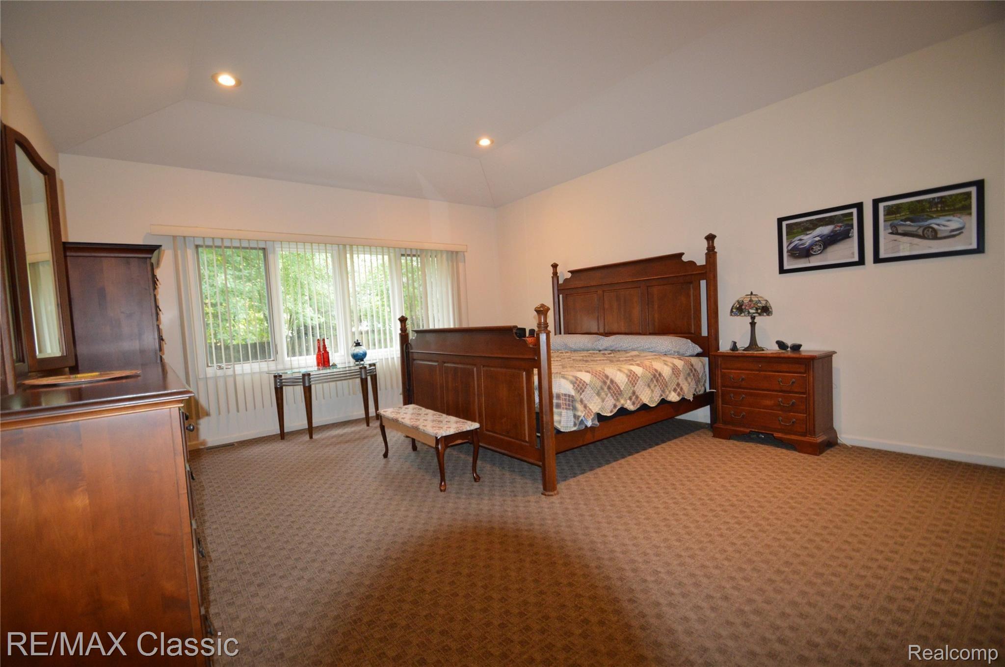48255 Hanford Road Canton, MI 48187 - Photo 23 of 54 DSC_0048.JPG