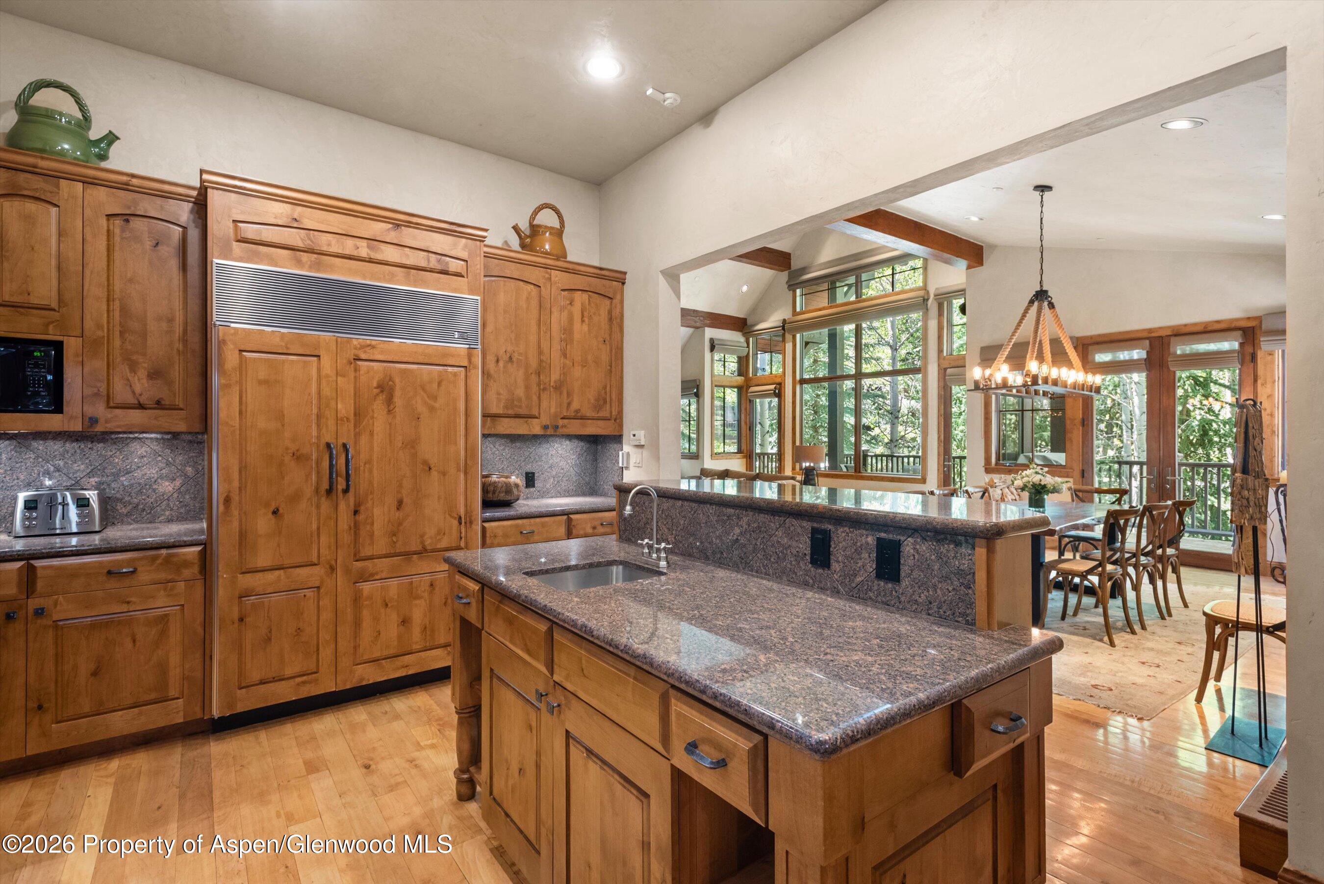 64 Prospector Road, Unit 7 Aspen, CO 81611 - Photo 16 of 49 15-64ProspectorRd_06192026_015