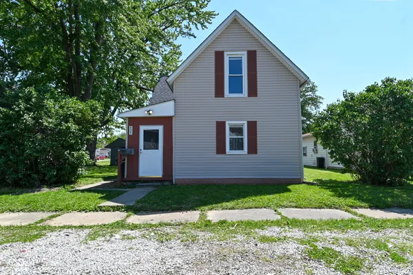 $190,000 | 805 South 17th Street, Elwood, IN 46036