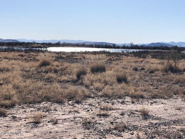 11504 South Duck Tank Road Pearce, AZ 85625 - Photo 14 of 35 image2 (47)