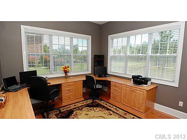 11241 Wheat Ridge Road Charlotte, NC 28277 - Photo 8 of 16 Gallery Image 8