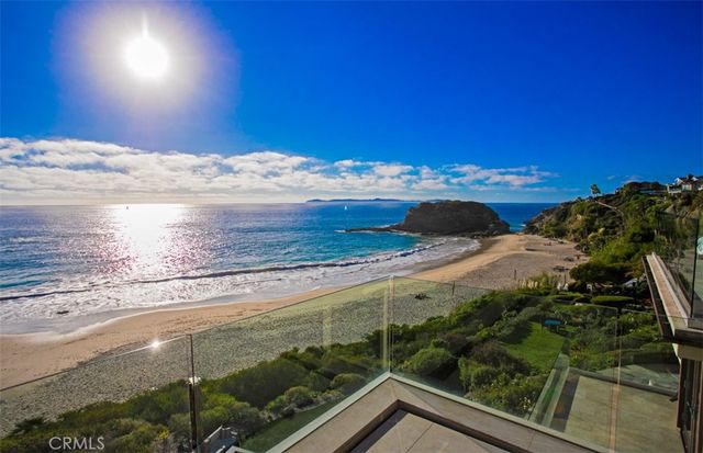 $24,995,000 | 25 Bay, Laguna Beach, CA 92651