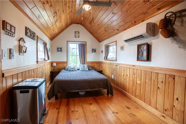 $277,000 | 2595 Pine Street, Matlacha, FL 33993