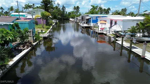 $277,000 | 2595 Pine Street, Matlacha, FL 33993