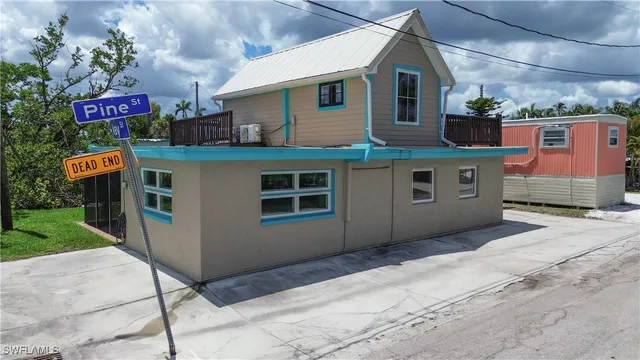 $277,000 | 2595 Pine Street, Matlacha, FL 33993