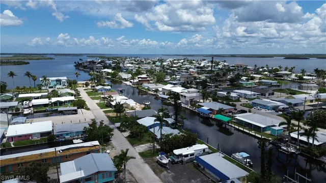 $277,000 | 2595 Pine Street, Matlacha, FL 33993