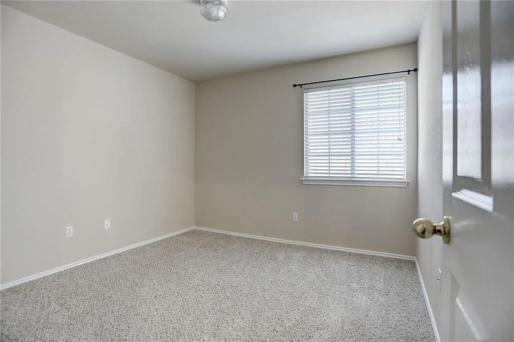 3512 Fitzroy Avenue Austin, TX 78748 - Photo 29 of 39