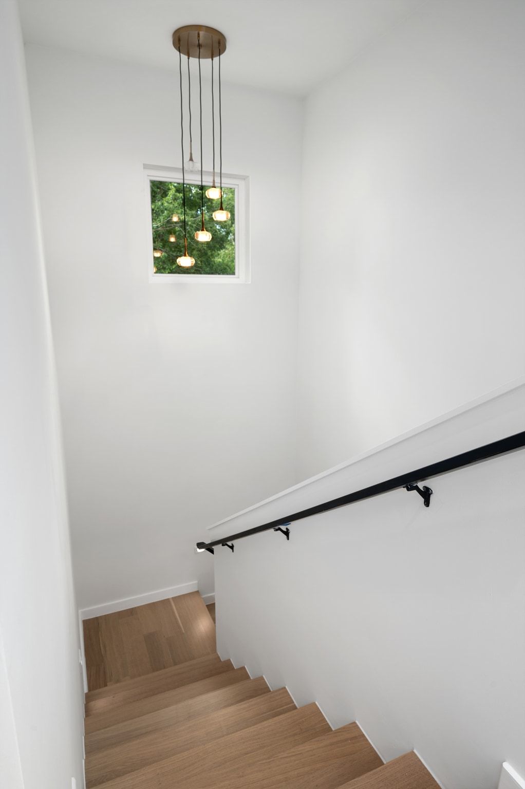 1104 1/2 Gunter Street Austin, TX 78702 - Photo 25 of 40 a view of entryway