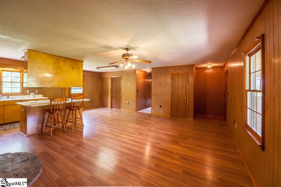 1161 Old Dacusville Road Easley, SC 29640 - Photo 6 of 28