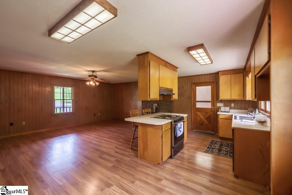 1161 Old Dacusville Road Easley, SC 29640 - Photo 7 of 28