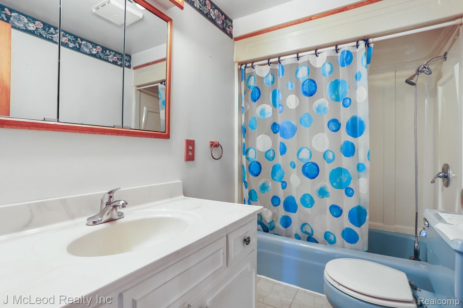 9649 State Road Millington, MI 48746 - Photo 22 of 40 9649 State Millington-22.jpg