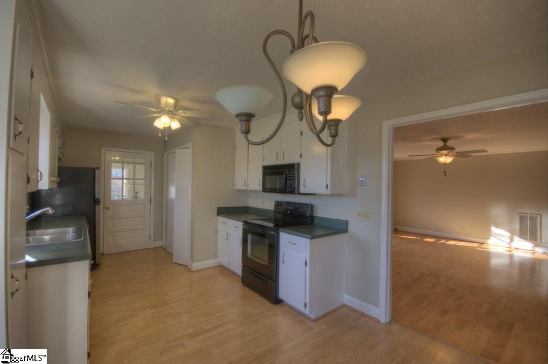 2 Ladbroke Road Greenville, SC 29615 - Photo 15 of 29 Gallery Image 15