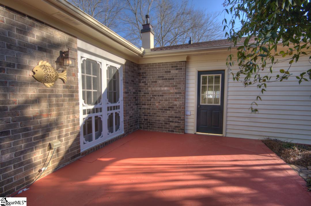 2 Ladbroke Road Greenville, SC 29615 - Photo 7 of 29 Gallery Image 7