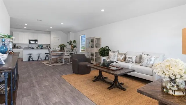 $2,350 | 2235 Laurel Bloom Lane, Sealy, TX 77474