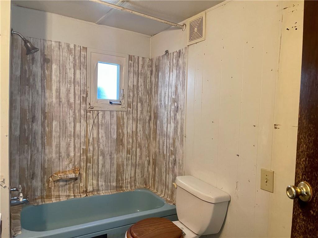 2140 Toy Road Kittanning, PA 16201 - Photo 15 of 15