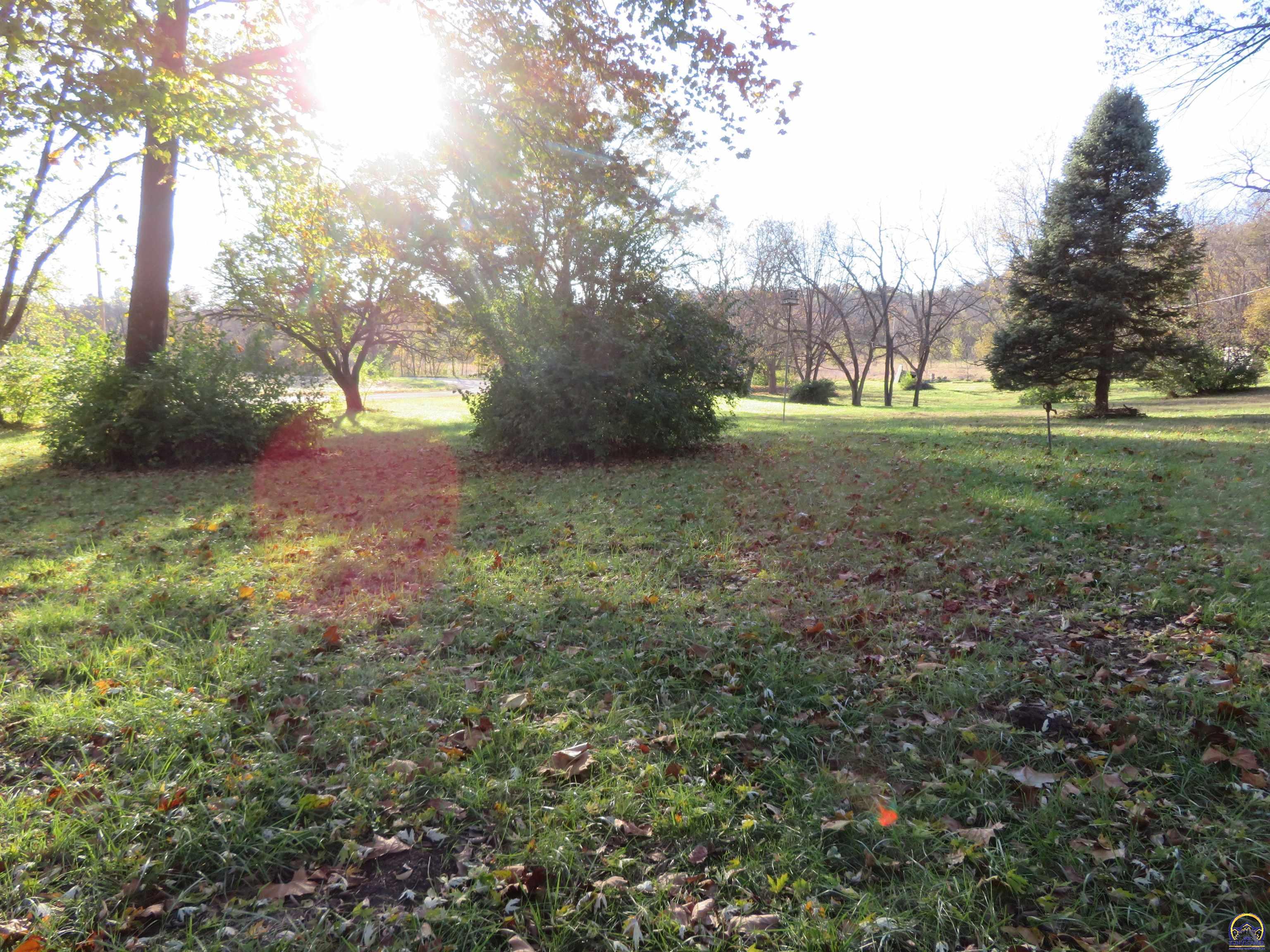 9263 Marion Road Oskaloosa, KS 66066 - Photo 25 of 40