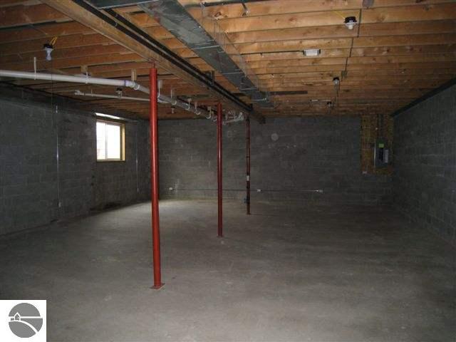 2542 Mitchell Road Southeast Kalkaska, MI 49646 - Photo 12 of 13 1691342-11.JPG