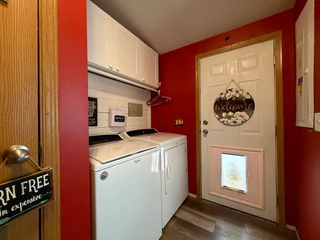 $335,000 | 416 North White Oak, Camargo, IL 61919