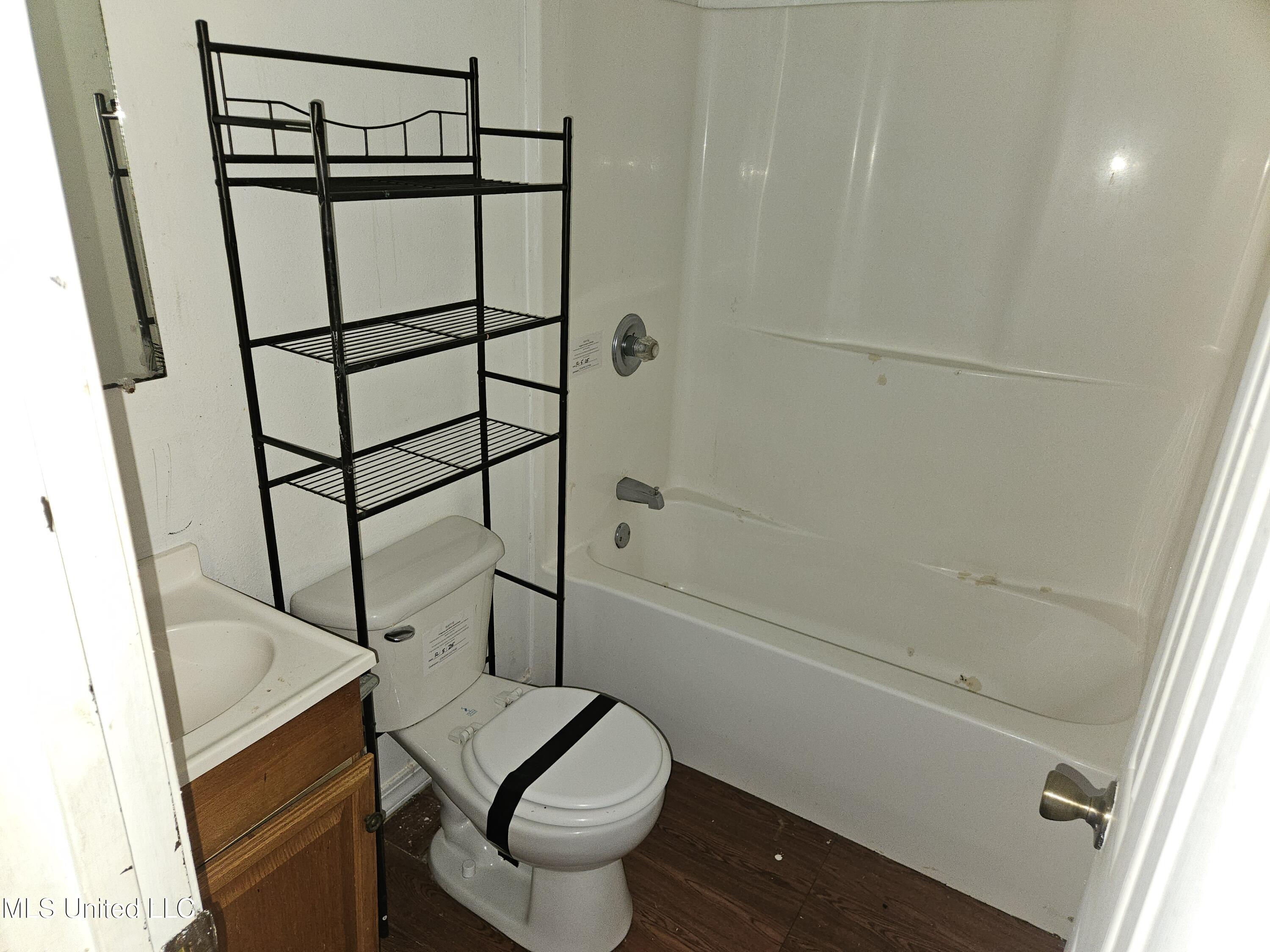 101 Maci Lane Lucedale, MS 39452 - Photo 7 of 11 20251209_103544