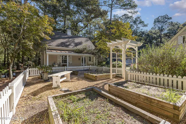 $970,000 | 672 Lake Wackena Road, Goldsboro, NC 27534