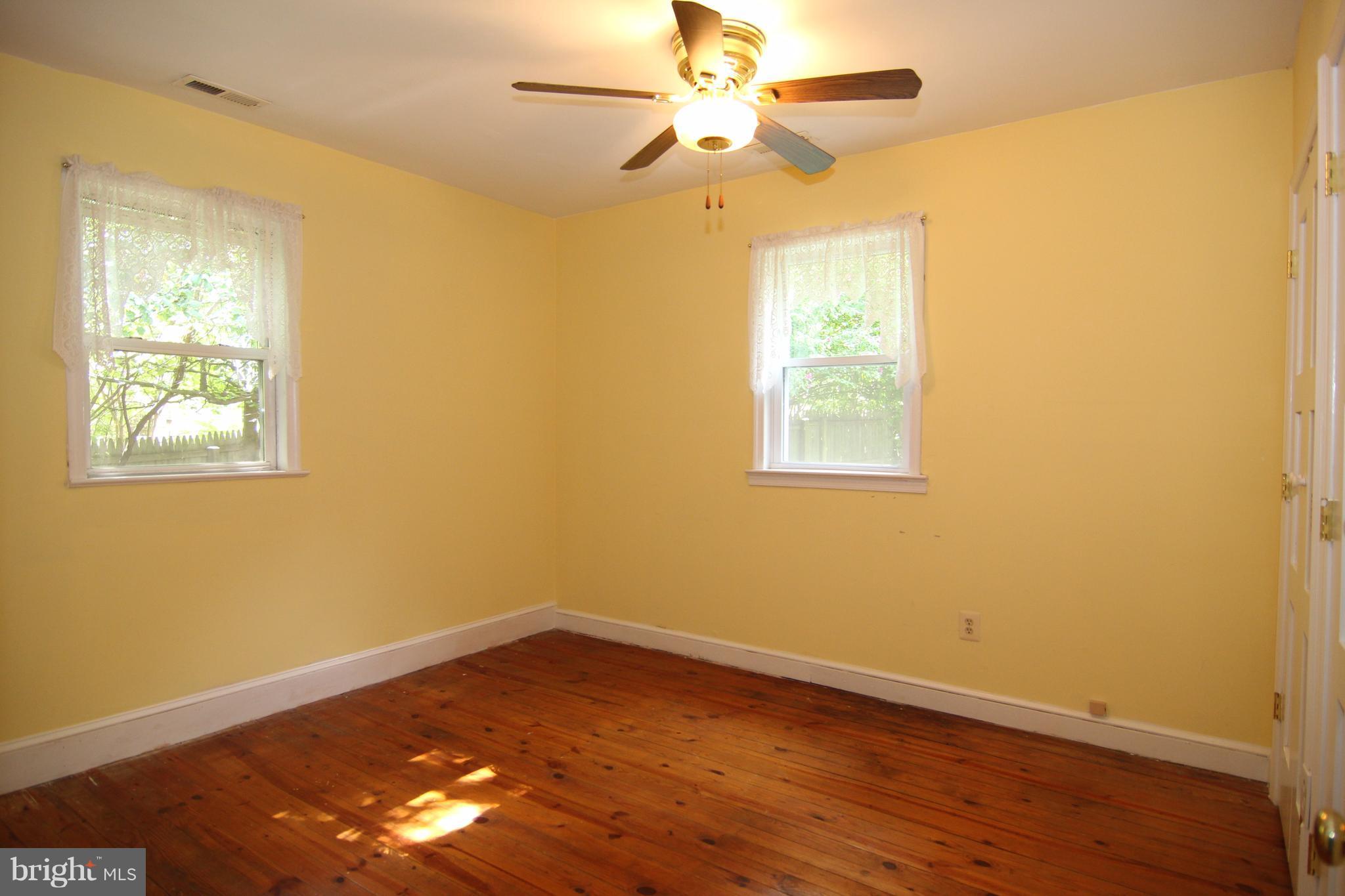 7812 Leland Road Manassas, VA 20111 - Photo 16 of 28 Bedroom (Master)