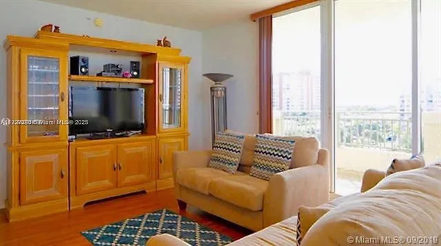 $5,000 | 2080 South Ocean Drive, Unit 502, Hallandale Beach, FL 33009