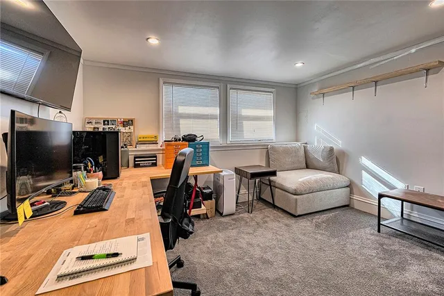 $225,000 | 1975 Tara Drive, North Huntingdon, PA 15642