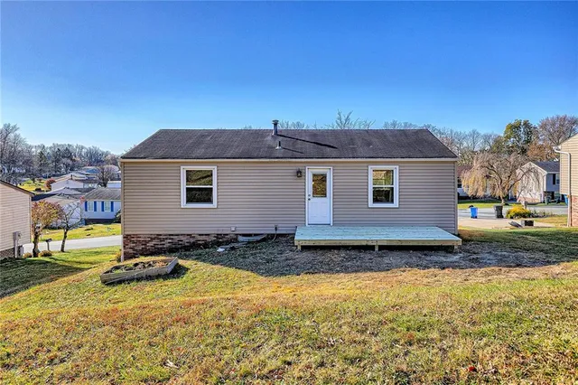 $225,000 | 1975 Tara Drive, North Huntingdon, PA 15642