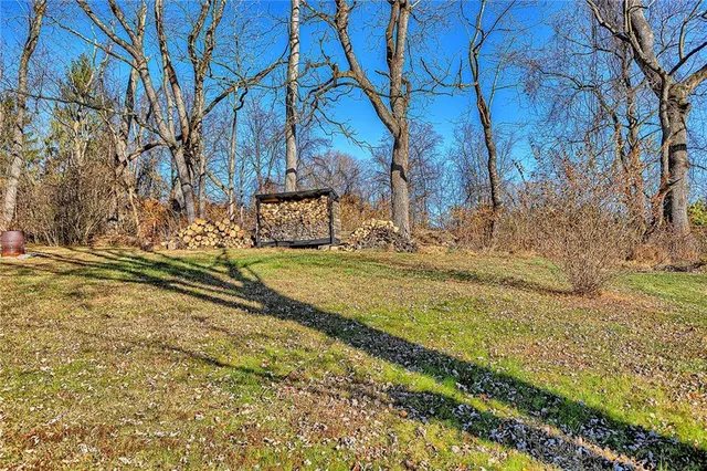 $225,000 | 1975 Tara Drive, North Huntingdon, PA 15642