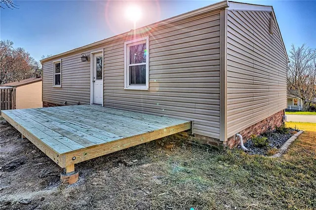 $225,000 | 1975 Tara Drive, North Huntingdon, PA 15642