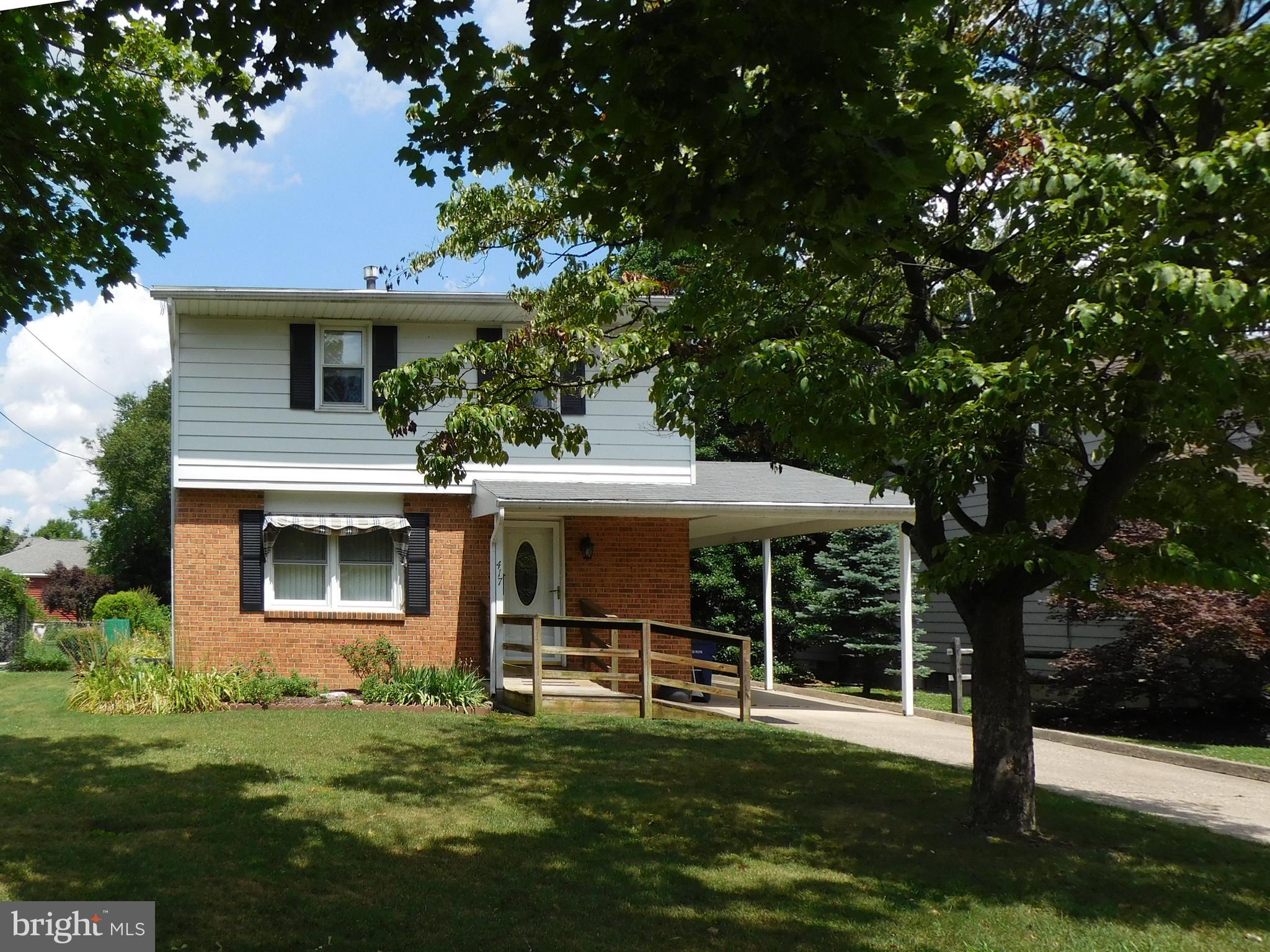 419 Lippincott Avenue Riverside, NJ 08075 - Photo 2 of 35