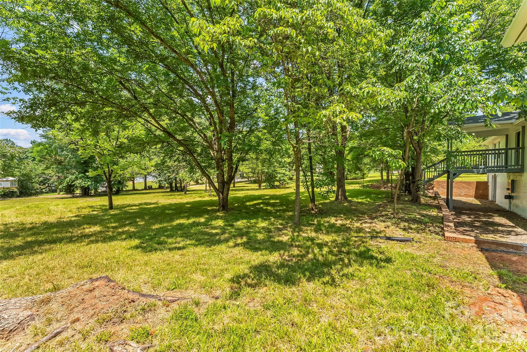 2705 Robinson Road Newton, NC 28658 - Photo 31 of 37